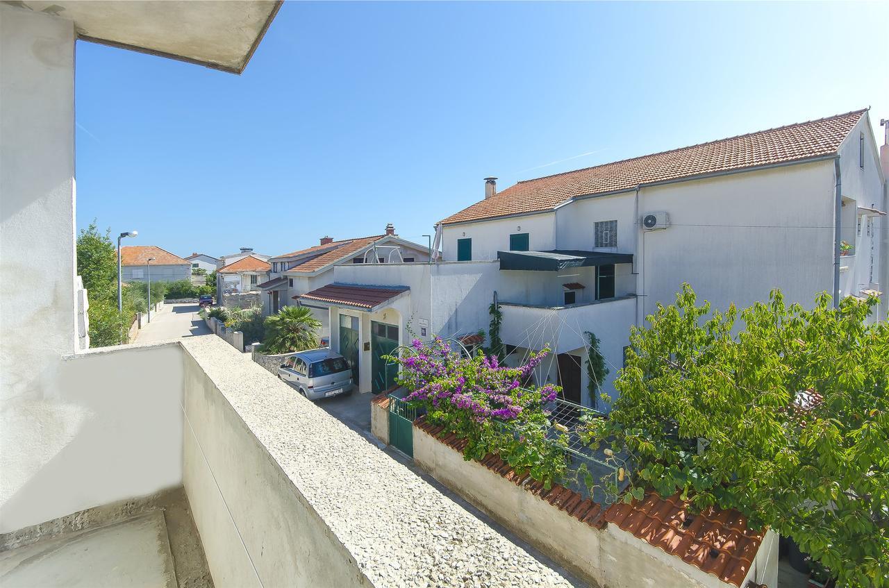 Apartment Niko Vodice Zewnętrze zdjęcie